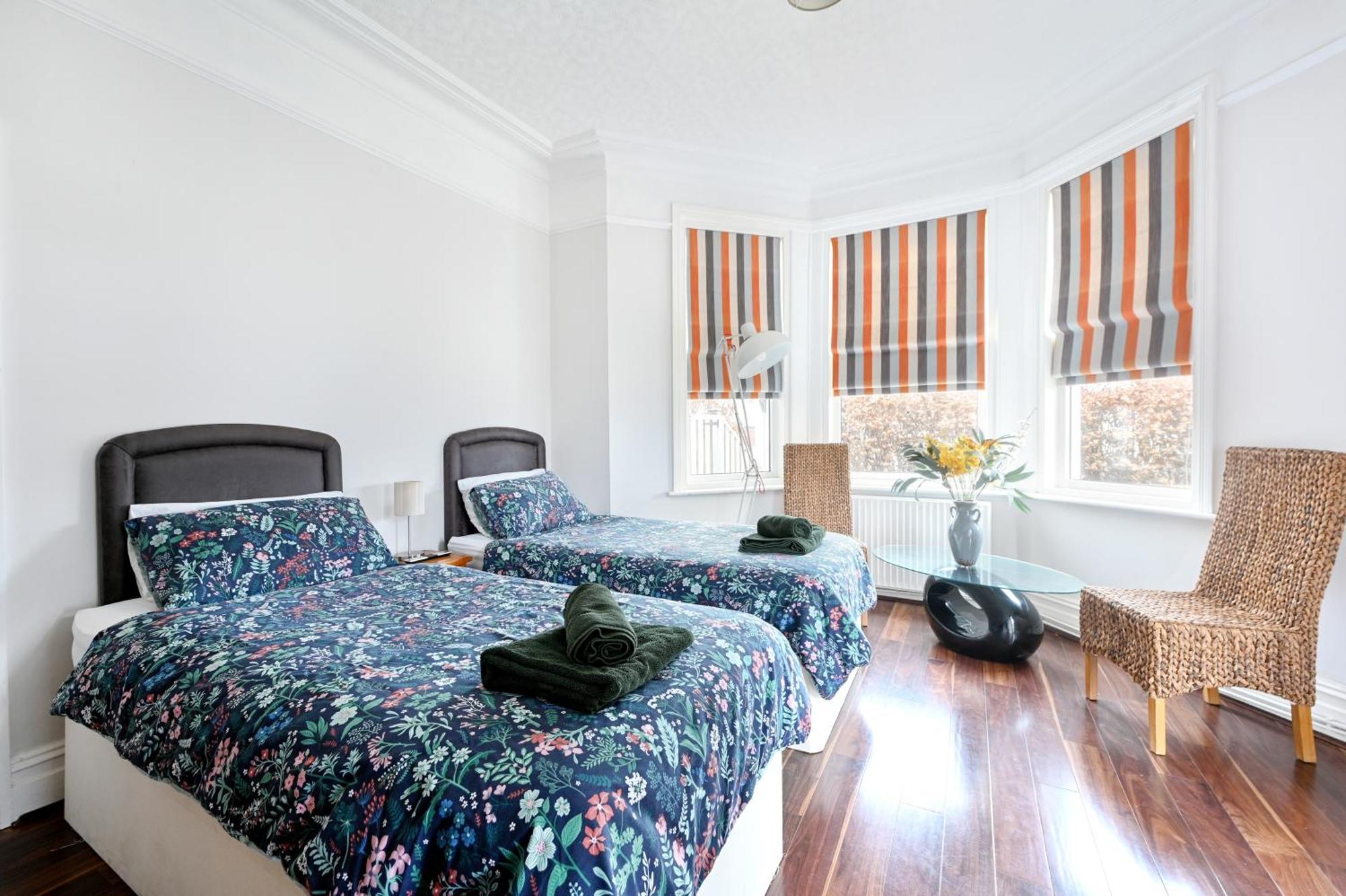 Northrise Retreat Bed & Breakfast Хейстингс Екстериор снимка